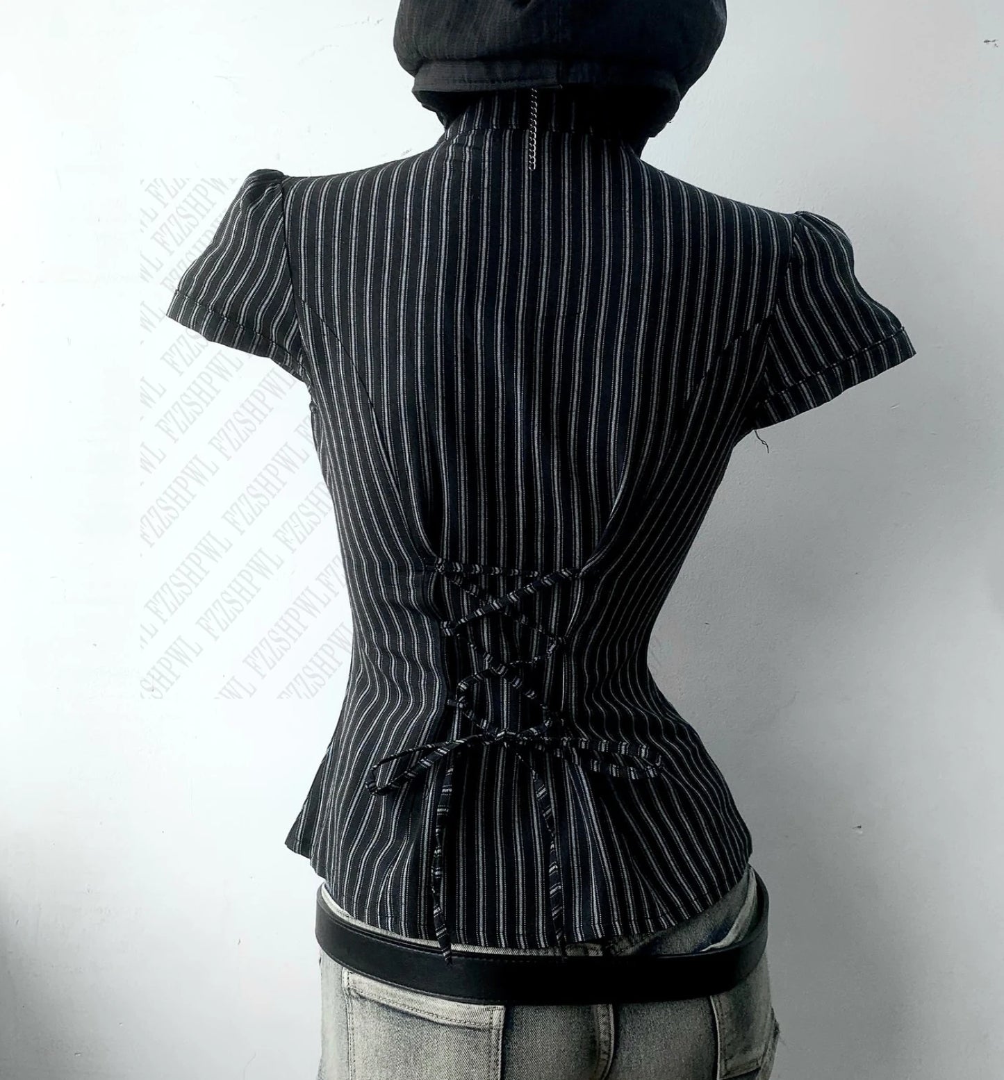 Women’s Y2K Striped Slim Sleeveless Top